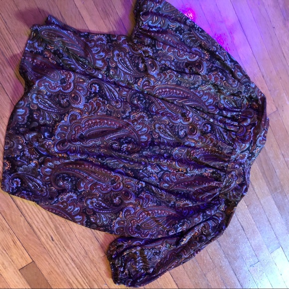 True Vintage Paisley Button Up Top - Picture 7 of 7